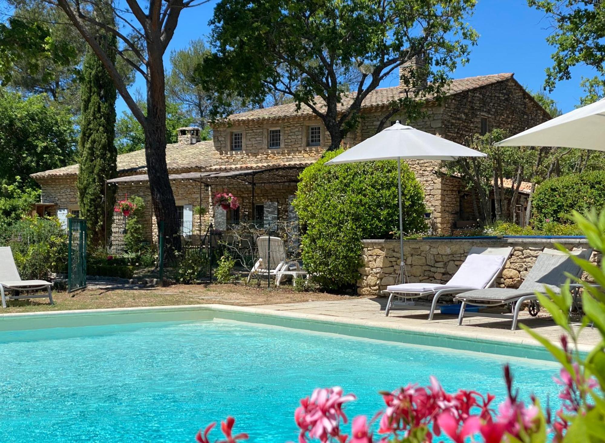 Mas De Veroncle, Piscine Et Quietude A Gordes