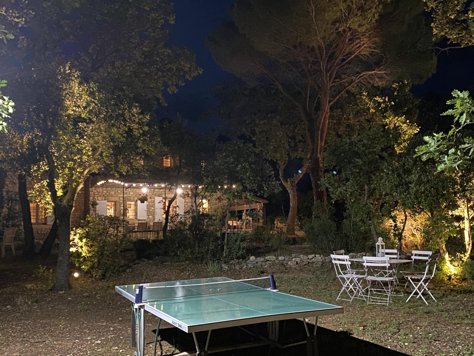 Farm stay Mas De Veroncle, Piscine Et Quietude A Gordes