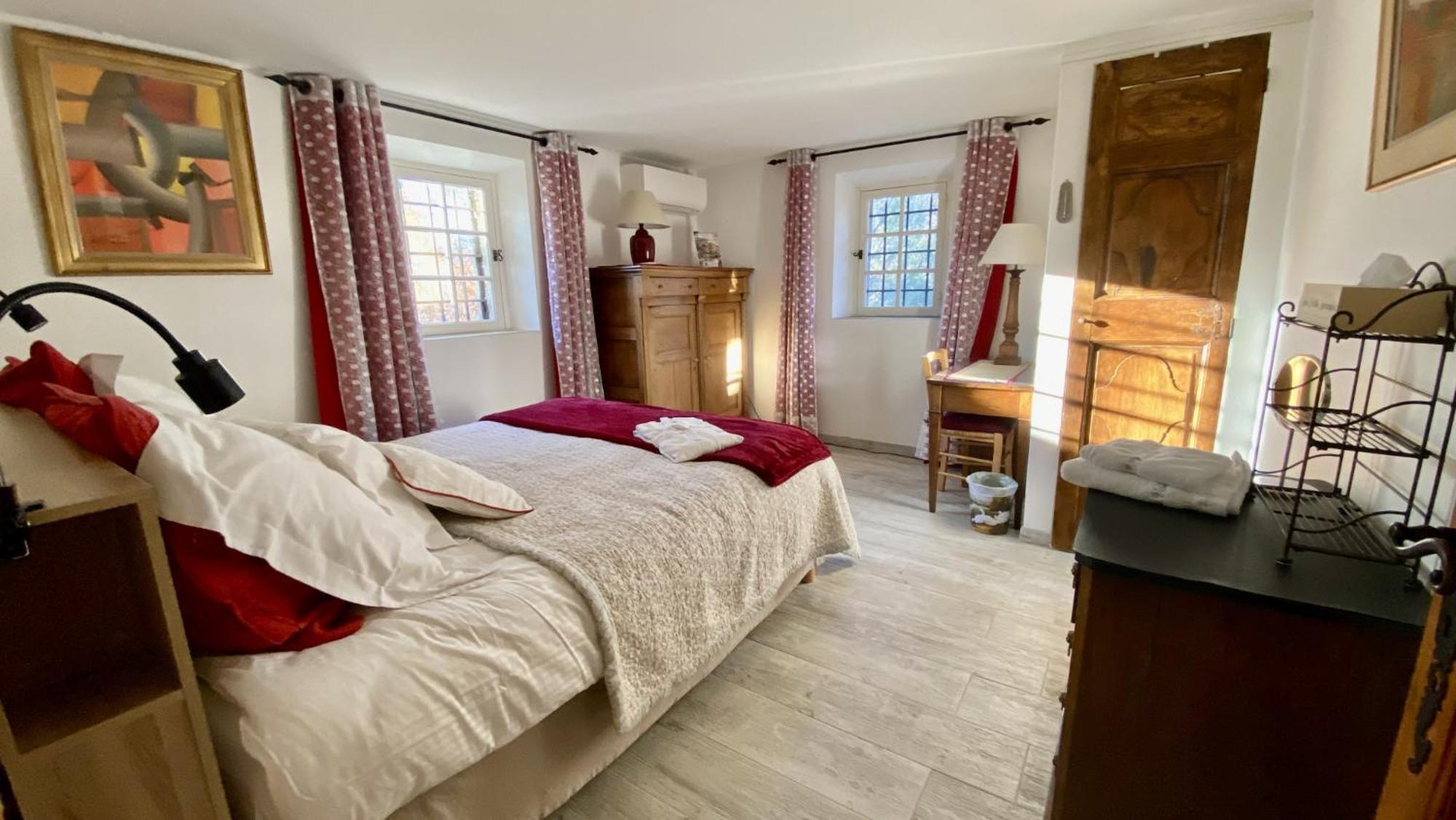 Farm stay Mas De Veroncle, Piscine Et Quietude A Gordes